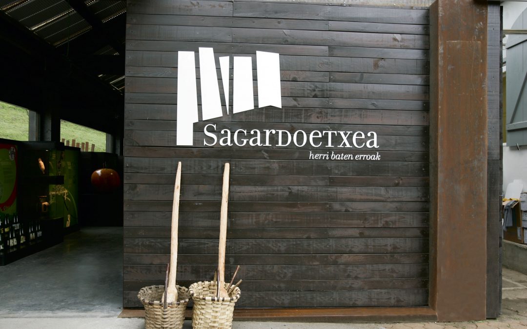 Visita a Sagardoetxea